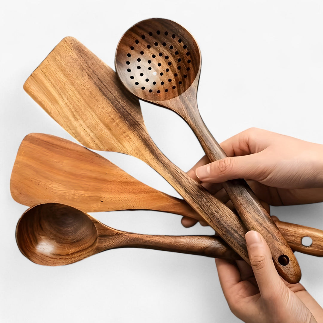 Wooden Kitchen Utensil Set – 11-Piece with Whisk